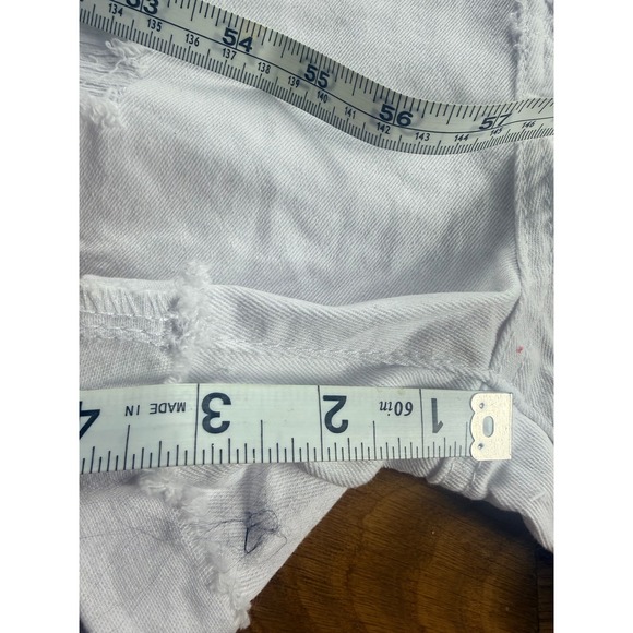 Elite Jeans White Distressed‎ Denim Shorts Women's Size 7/8 Rolled Cuff - Picture 5 of 7